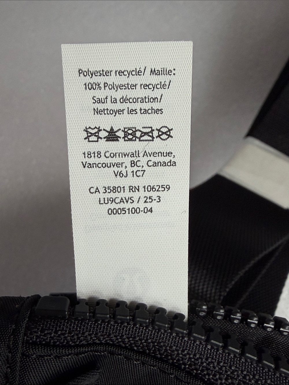 🆕 LULULEMON Everywhere Belt Bag Miami Black NWT - Picture 8 of 13